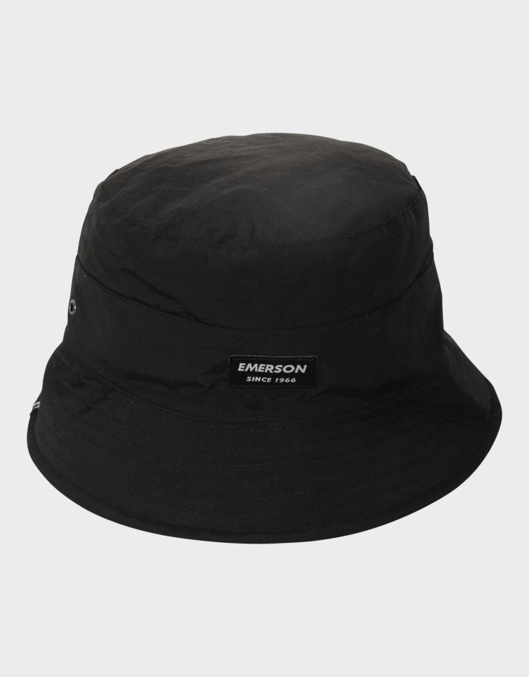 BUCKET HAT