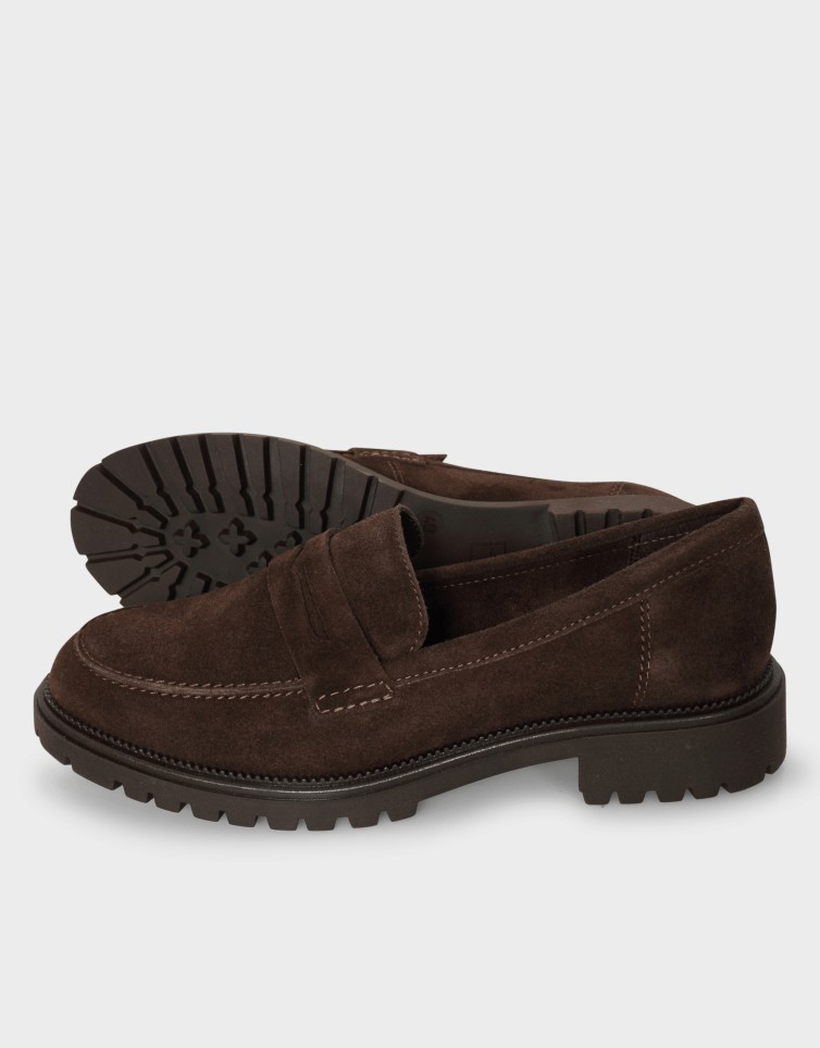 SLIP-ON LOAFERS