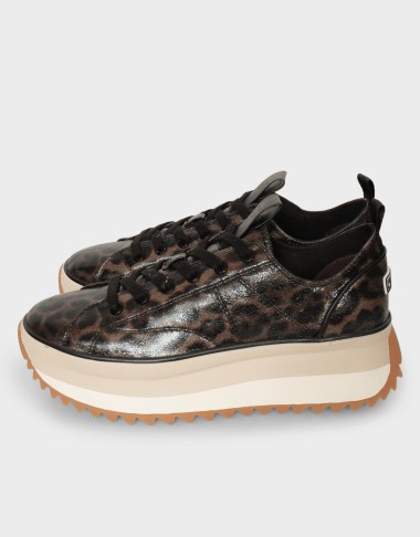 JAGGED LACE-UP