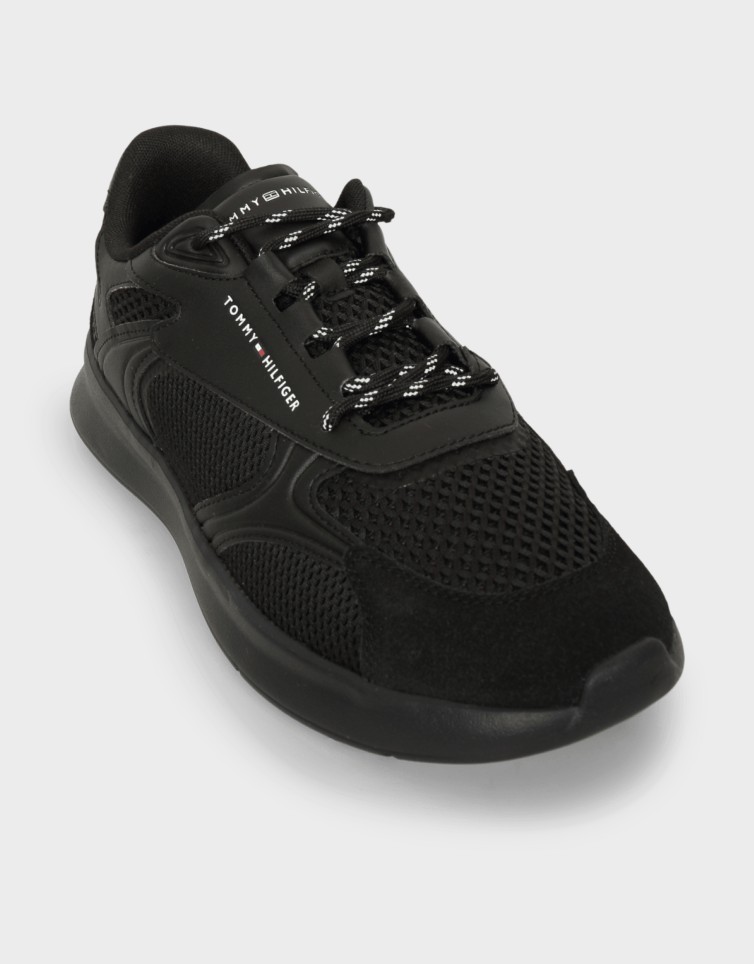 LIGHTWEIGHT RUNNER MONOCOLOR