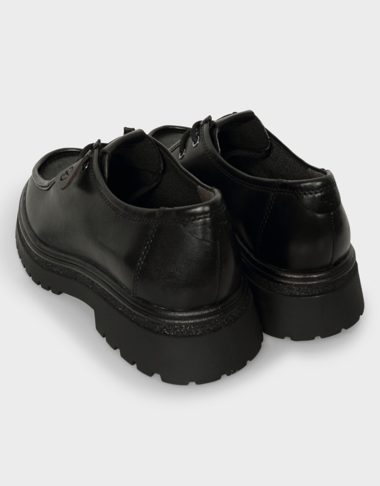 LACE-UP OXFORD