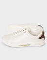 ESSENTIAL CHIC COURT