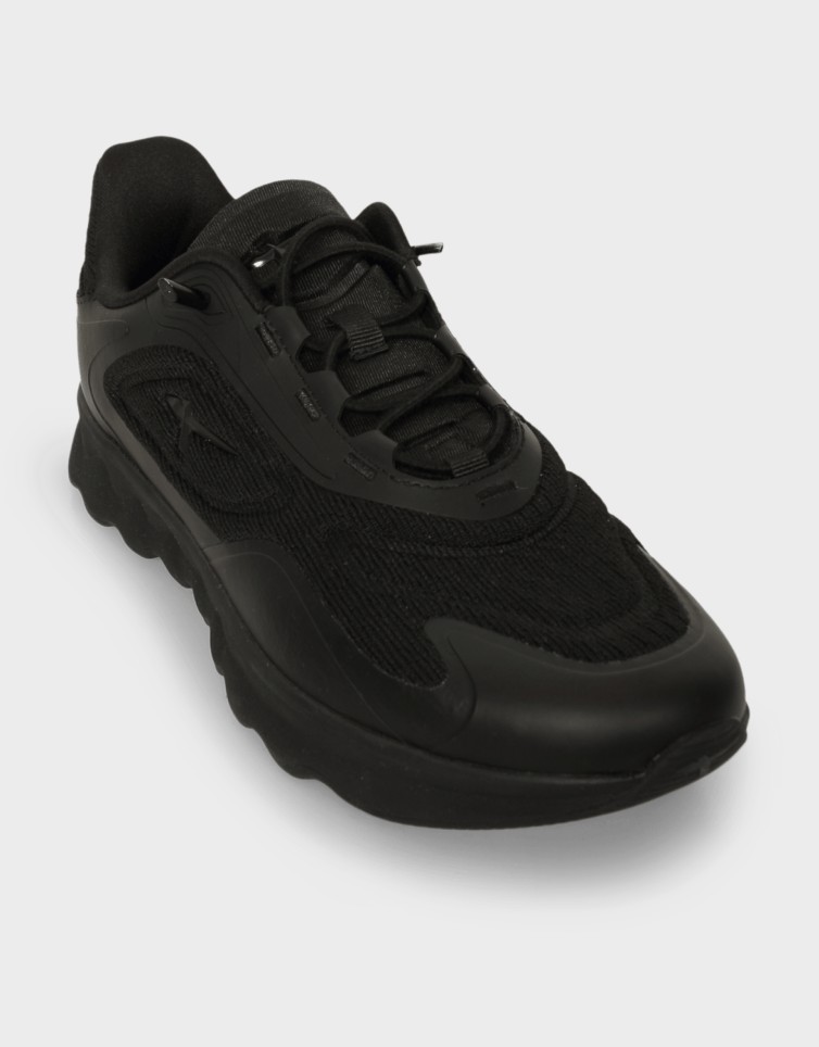 LACE-UP